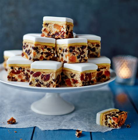 She knows what she's talking. Mary Berry's Christmas cake bites