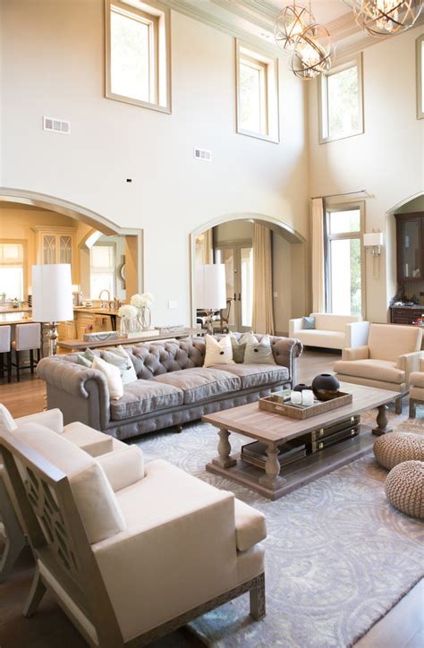 Collection by sassymirror by hilda • last updated 5 days ago. Sumptuous tufted couch in Living Room Shabby chic with ...