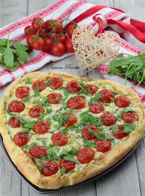 Pizza Rustica Con Ricotta Stracchino Rucola E Pomodorini Piovono