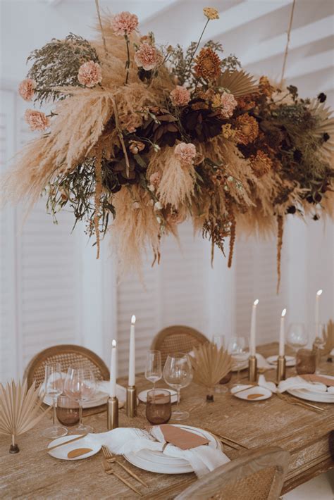 Our expert florists have predicted which wedding flower trends are set to be big hitters for 2020. In Case You Haven't Been Convinced Yet, This Miami Wedding ...