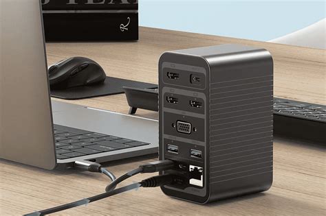 Quadruple Your Display Options With The Discounted Euasoo Usb C Docking Station Ilounge