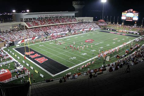 Things to do in bowling green. Stadium Gallery: Houchens-Smith Stadium, Western Kentucky ...