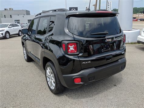 Pre Owned 2018 Jeep Renegade Latitude In Black Greensburg K04037a