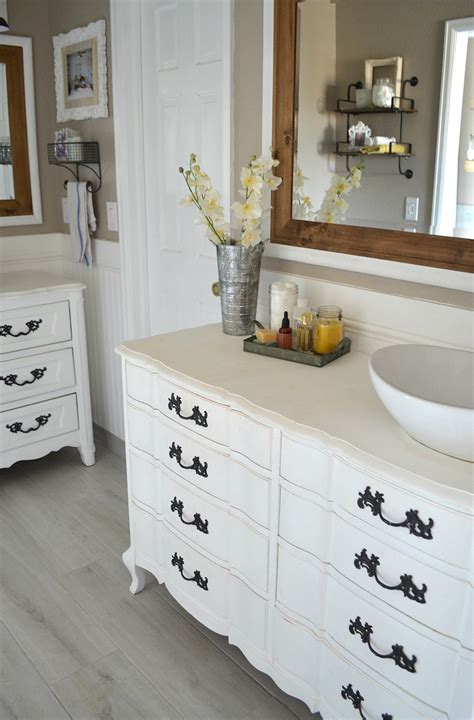 And that paint looks so smooth! Honest Review of My Chalk Painted Bathroom Vanities