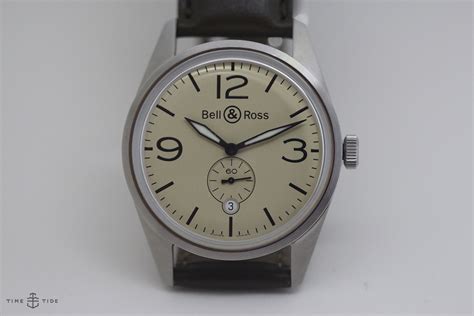 Bell And Ross Vintage Br 123 Original Beige In Depth Review