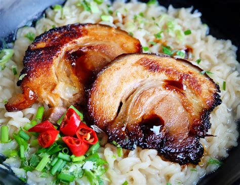 It provides casual eating in a basement level dining space. The Hungry Kat — Oink Pork Belly Chashu Makes The Best ...