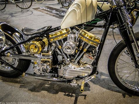Gold Plated Harley Gold Bike Harley Motorcycle Hd Wallpaper Peakpx