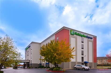 Holiday Inn Expresssuites Fayetteville Meetings And Events Fayetteville