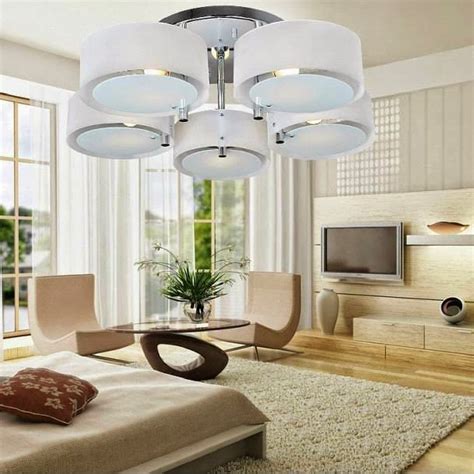 Selain mempercantik ruang tamu, kamu juga bisa. Lampu Berdiri Ruang Tamu | Desainrumahid.com