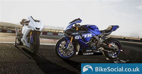 2023 Yamaha R1 Gytr Track Only Superbike Targets Racers