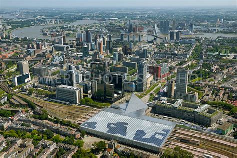 Luchtfoto Centrum Rotterdamhet Centrum Van Rotterdam Gezien Vanaf