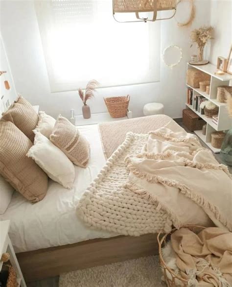 Minimalist Bedroom Ideas For Small Rooms Glorifiv