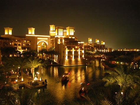 The Famous Hotels In Dubai Al Qasr Hotel Madinat Jumeirah