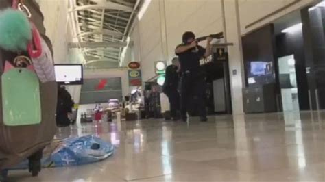 Video Reports Of Shots Fired At Jfk Airport Prove False Abc News