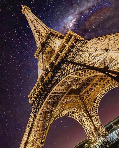 Starry Night In Paris 😍 Paris Tour Eiffel Tour Eiffel France Photos