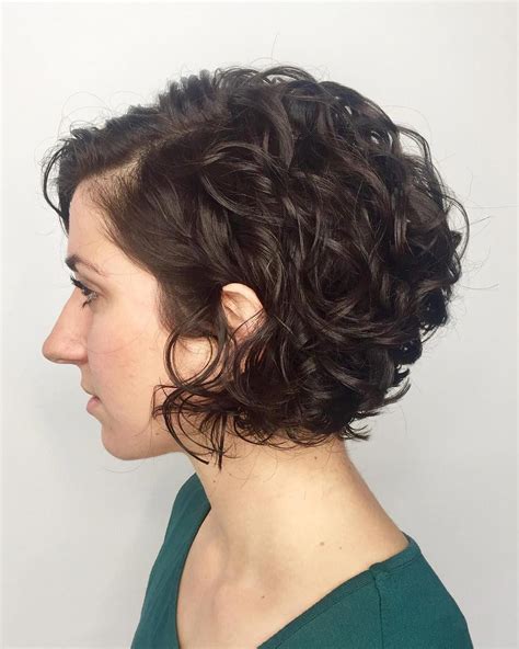 40 Stunning Curly Short Haircuts July 2019 Ig Collection Wavy Bob