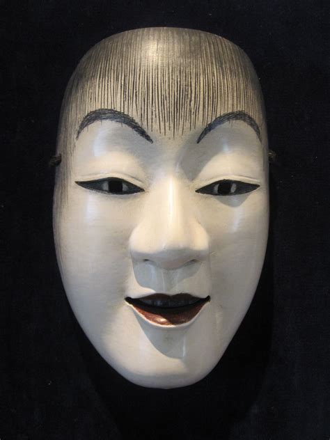 Noh Noh Masks Doves In Kakegawa Japanese Noh Mask Noh Theatre Flu