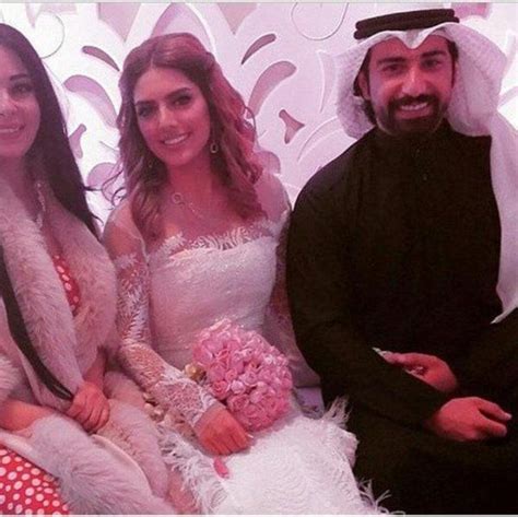 Видео هيا عبدالسلام و فؤاد علي канала لمئ حسين السلام عليكم ورحمة. بالصورة: زواج هيا عبدالسلام وفؤاد علي - خبر