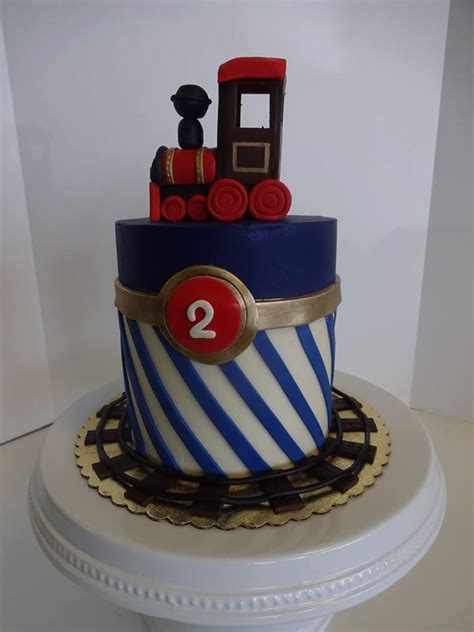 Birthday cake for 2 year old boy with name. A super cute cake for an even cuter 2 year old! 🚂 (With ...