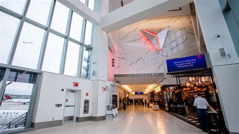 Deltas Usd4 Billion Terminal Opens At New York Lga From Laughing