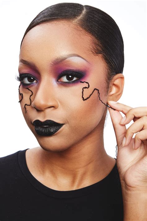 Halloween Hack #10: 3D Veins That Pop | Halloween Makeup ...