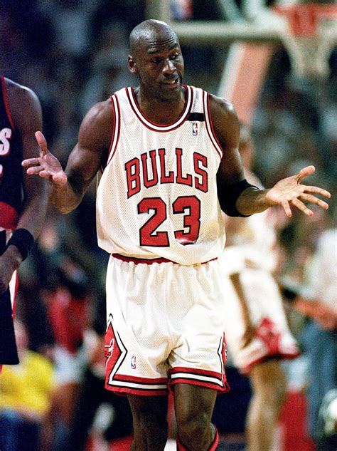 Nba Hardwood Classics 1992 Nba Finals Blazers Vs Bulls Game 1 Tv