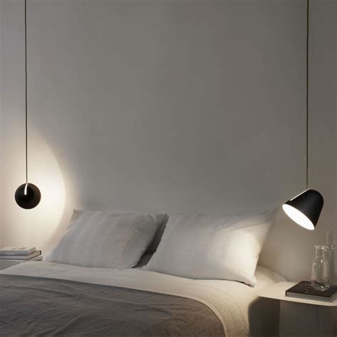 Die beleuchtung im schlafbereich trägt in nicht unerheblichem maß zu unserem wohlbefinden bei. Bildergebnis für lampe seile dachschräge schlafzimmer ...