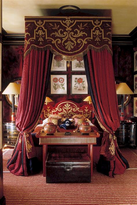 46 Captivating Gothic Canopy Bed Curtain Design Ideas With Victorian