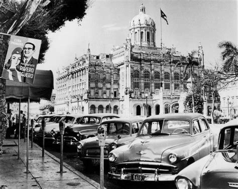 The Havana High Life Before Castro And The Revolution Vintage Cuba Havana Cuba Cuba
