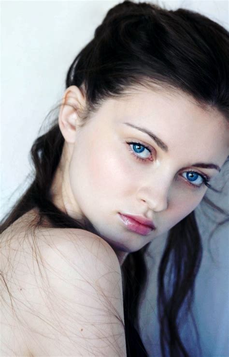 Black Hair Blue Eyes Pale Skin Hairstyle For Women And Man