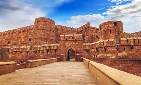 Agra Fort History Attractions Facts And All About Agra Tourism