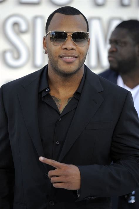 Florida is a state that attracts tourists from all around the globe every year. Rapper Flo Rida šoféroval opitý a bez vodičáku! - galéria ...