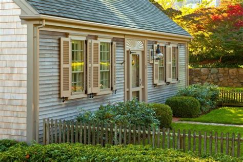 Cape Cod Style Houses Celebrate Traditional American Home Design