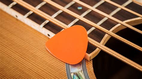 Best Guitar Picks 2024 For Bass Acoustic And Electric Guitar Guitar