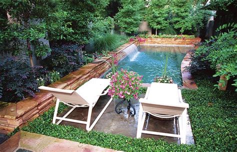 Beautiful Small Backyard Ideas To Improve Your Home Look