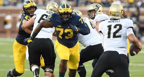 Passing rushing receiving kicking defense. McShay's 2018 NFL draft position rankings: Top 10 ...