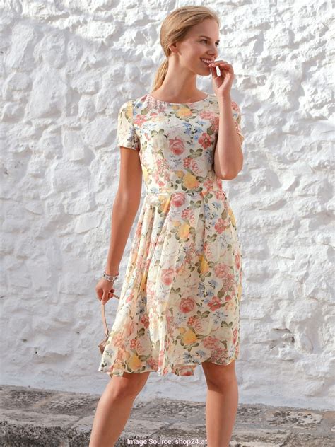 Melde dich für den newsletter an & erhalte einen gutschein* als dankeschön. Abend Coolste Sommerkleid Festlich Knielang Spezialgebiet ...