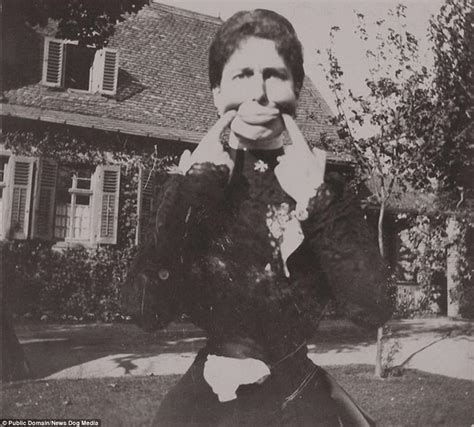 Candid Snaps Show 19th Century Britons Messing Around Daily Mail Online