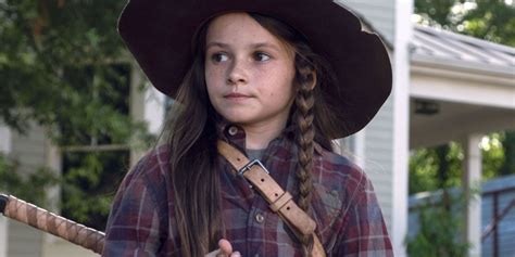 Twd S9 New Pictures Reveal Life After That Time Jump Judith Grimes