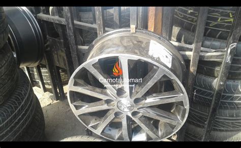 Often it may need the alloy to go to a specialist for a repair. 18 ALLOY WHEEL FOR TOYOTA VEHICLES for sale in ibadan