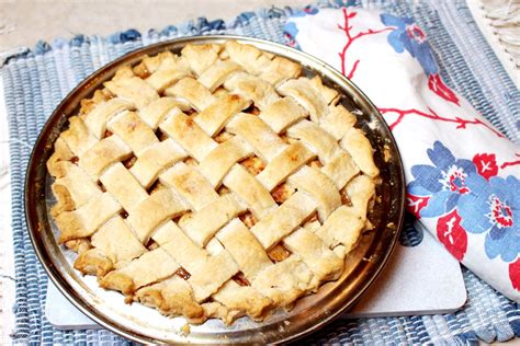 Nana Greats Apple Pie With Lattice Crust Welcome To Nana S