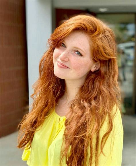 Pin By Daniyal Aizaz On Redheads Gingers Red Haired Beauty Beautiful Redhead Blonde Hair Girl