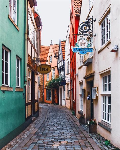 One Of The Prettiest Alleys I Have Ever Seen 😍 Travel Fun Alley Travel