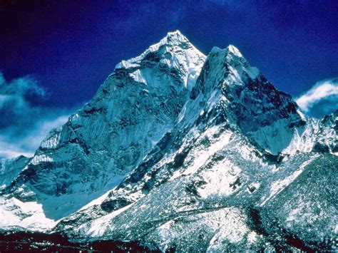 The Traveller Mount Everest