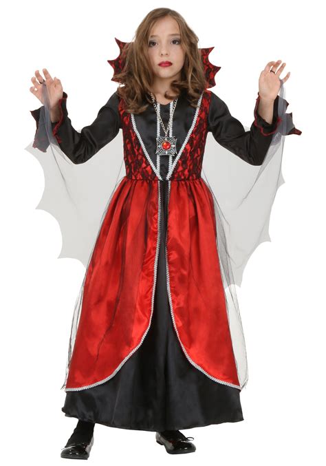 √ How To Dress Up As A Vampire For Halloween Gails Blog