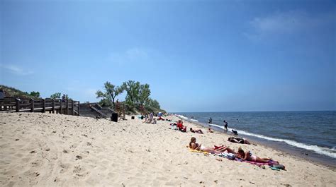 Trails Beaches And More Things To Do In Indiana Dunes National Park