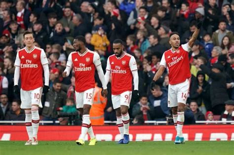 Arsenal plays in the premier league, the top flig. أرسنال يناقش عودة الجماهير في مباراته ضد شيفيلد | يلاكورة
