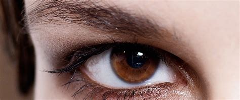 Что может рассказать о человеке цвет его глаз Peopletalk