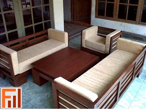 Di bawah ini tim kami persembahkan kumpulan gambar kursi ruang tamu terbaru untuk kalian: Terbaru 33+ Kursi Buat Ruang Tamu