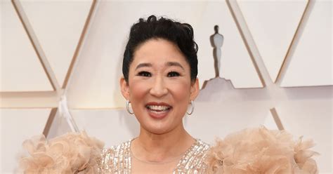Sandra Ohs 2020 Oscars Dress Has The Biggest Most Beautiful Sleeves